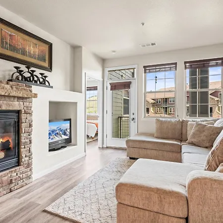 Aspen Meadows Condo In The Beautiful Area Of Granby Ranch!